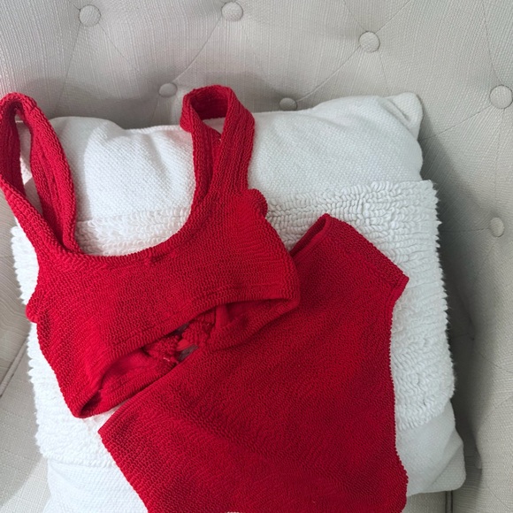 Red Two-Piece Textured Bikini Set - Picture 2 of 2